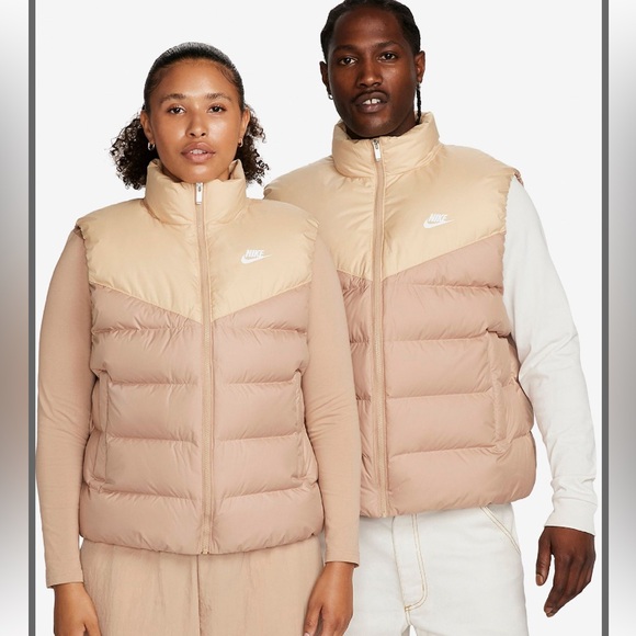 Nike Women's Loose Fit DOWN Fill Puffer Vest - Picture 1 of 11